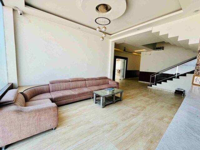A Home Away from Home: Why Hotel Neelkanth Is the Perfect Stay in Ayodhya